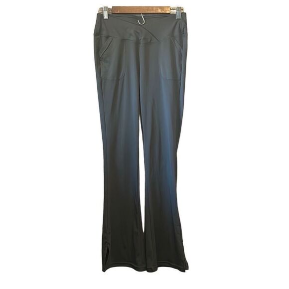 Flare Leggings Yoga Pants with Pockets Activewear Athleisure - Picture 1 of 5